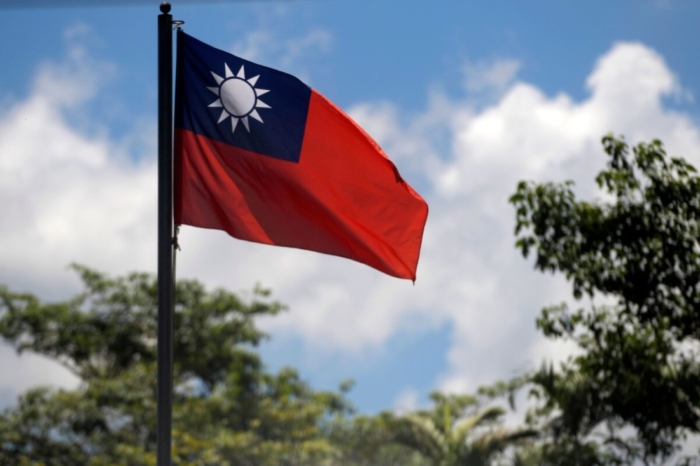 Áp phích cờ Đài Loan: Áp phích cờ Đài Loan là tin tức rất thú vị và đáng chú ý. Hình ảnh này giúp bạn cập nhật tình hình chính trị mới nhất tại Đài Loan và hiểu rõ hơn về vai trò của quốc kỳ trong cuộc đấu tranh cho độc lập và tự chủ của dân tộc.